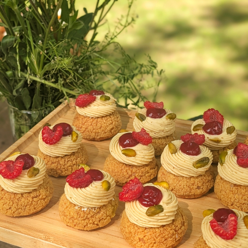 Mini choux Pistache/Framboise